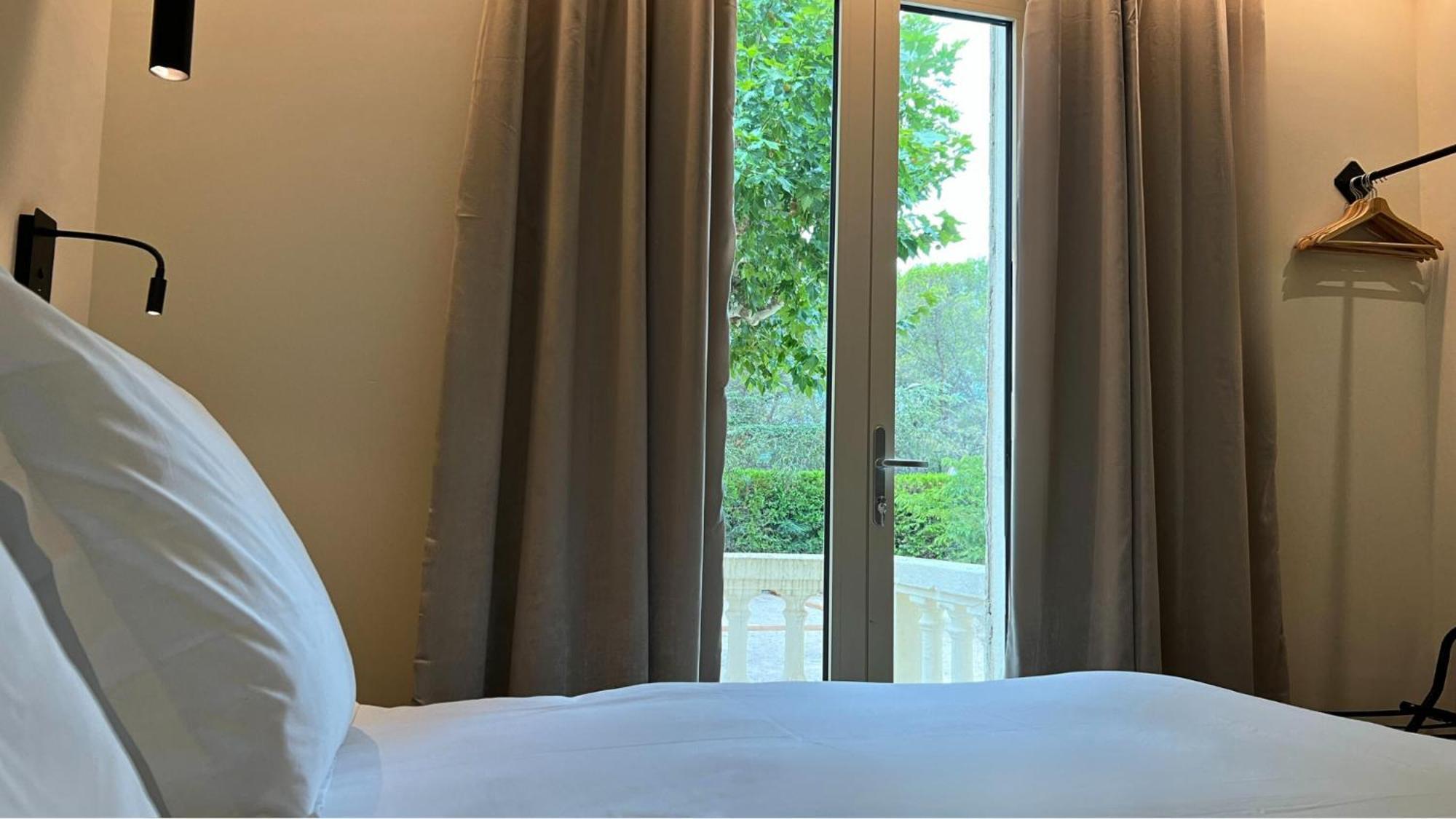 Soko Hotels-Pont Du Gard Remoulins Exterior photo
