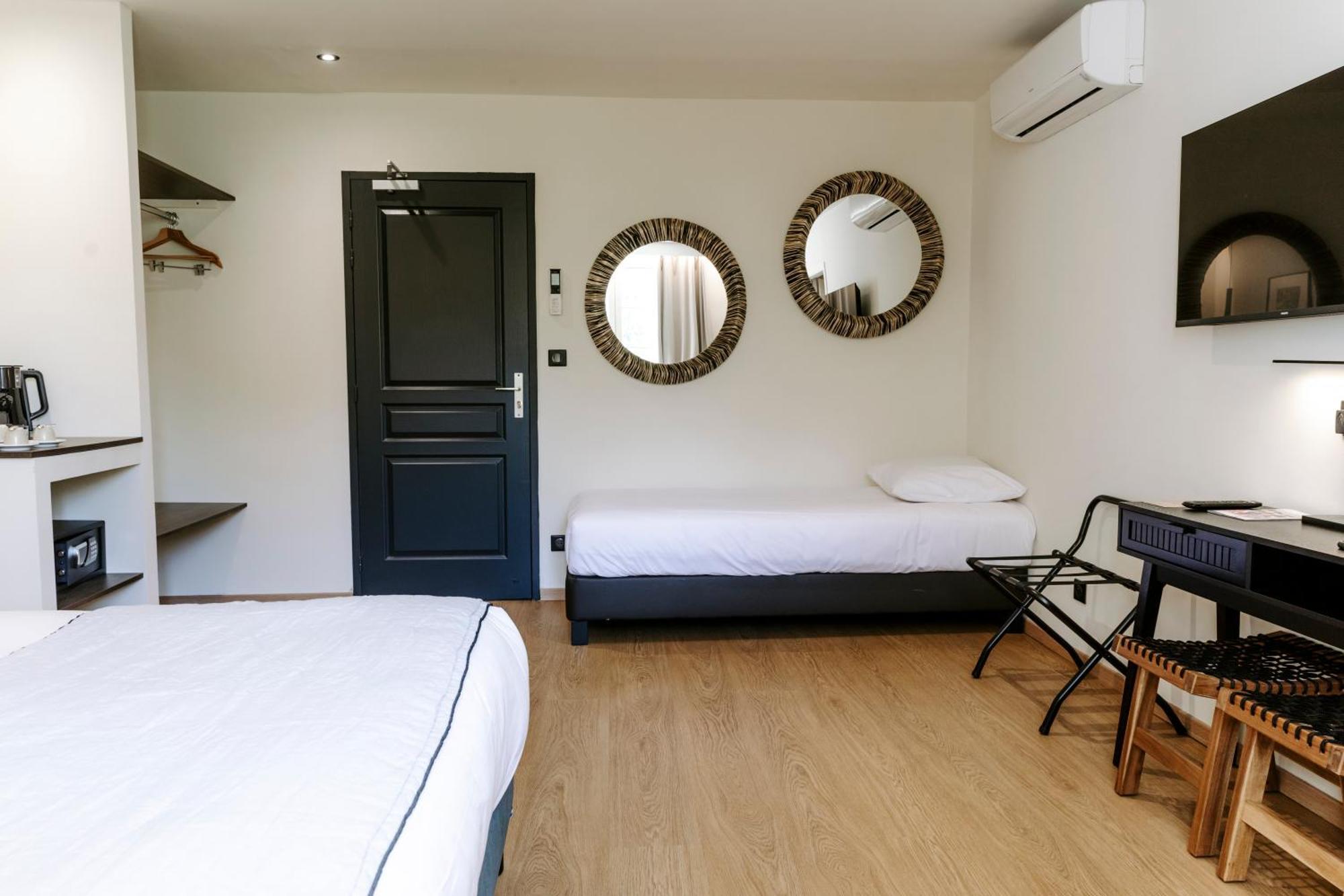 Soko Hotels-Pont Du Gard Remoulins Exterior photo